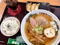 林泉堂の十文字ラーメンランチ