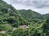 きっつい崖路からの一目八景