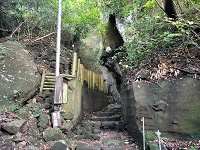 洞窟探検