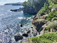 断崖絶壁