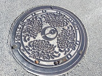マンホール